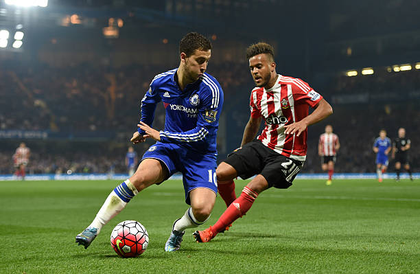 前锋不断展 前锋不断展